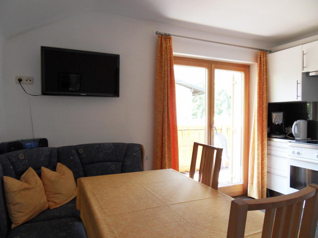 Ferienwohnung Konrad Pfeifer Schruns Δωμάτιο φωτογραφία